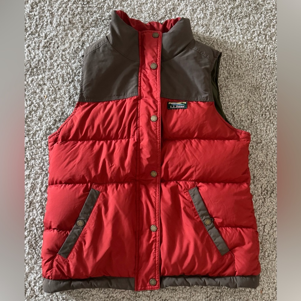 L.L. Bean Puffer Vest in brown/rust Women size S